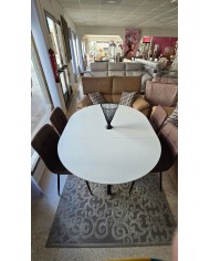 Pack mesa redonda cerrada-extensible ovalada + 4 sillas