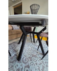 Pack mesa redonda cerrada-extensible ovalada + 4 sillas