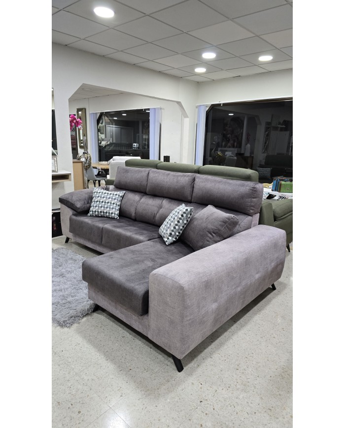 Chaise longue con respaldo reclinable y asientos deslizantes