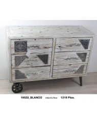 Mueble auxiliar decorativo  detalles plata