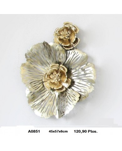 Flor decorativa color oro